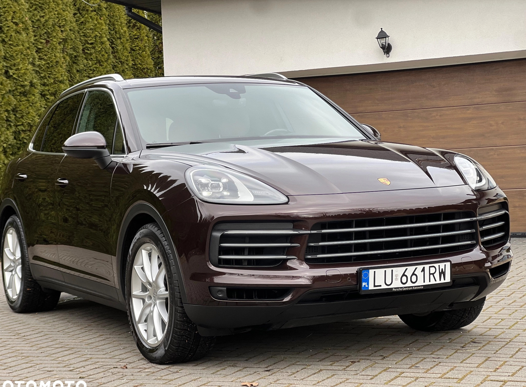 Porsche Cayenne cena 270600 przebieg: 126000, rok produkcji 2018 z Lublin małe 631